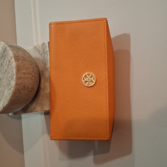 Tory Burch frames with cases - Picture 11 of 12